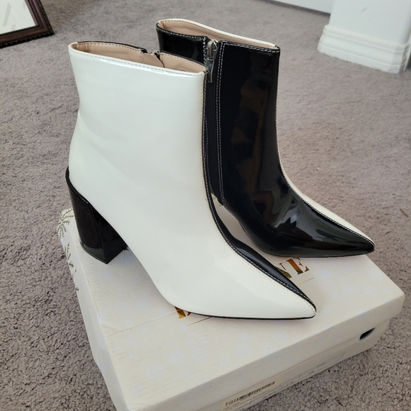 Booties - Picture 6 of 10